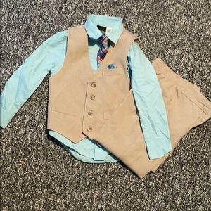 Boys formal suit set